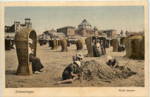 Scheveningen - Fortje bouwen