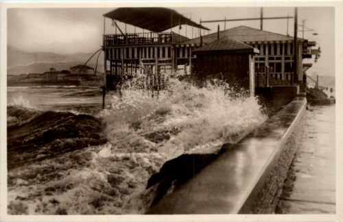 Viareggio - Colpo di mare
