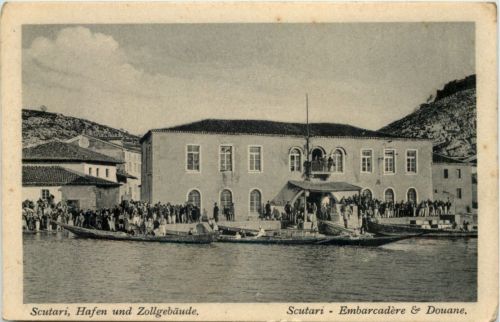 Albania - Hafen und Zollgebäude