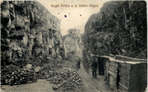 Basalt Felsen - Hohen-Hagen - Attendorn