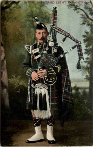 Piper Highland Light Infantery
