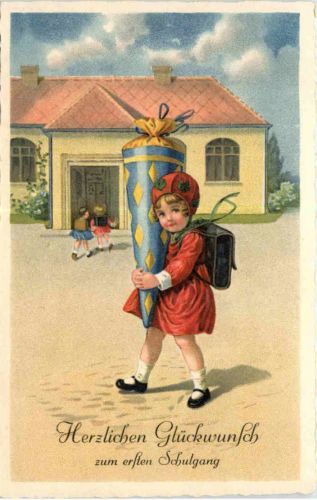 Einschulung - Kind mit Schultüte