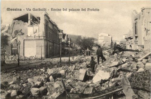 Messina - Via Garibaldi - Rovine del palazzo del Prefetto