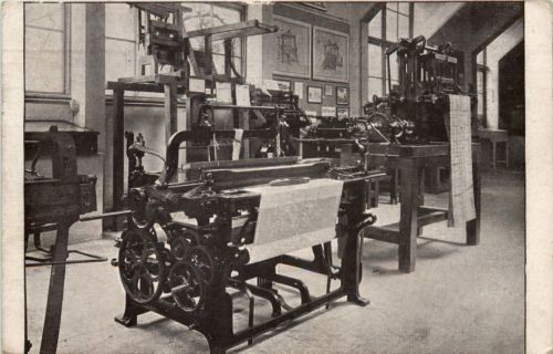 Praha - Elektrischer Webstuhl