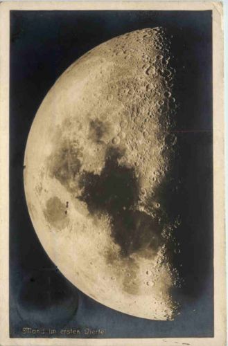 Mond im ersten Viertel