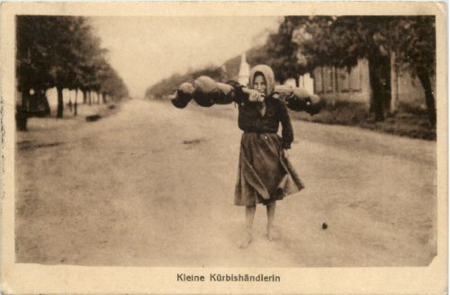 Kleine Kürbishändlerin