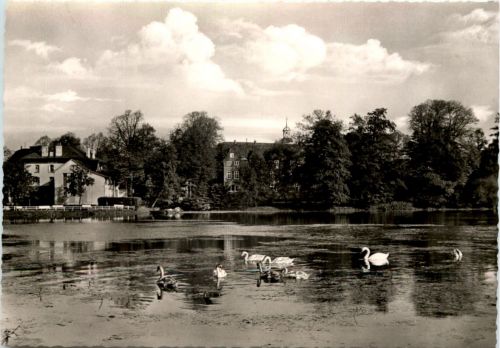 Reinbek, Der Mühlenteich mit Schloss und E-Werk