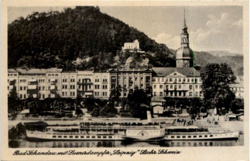 Bad Schandau mit Luxusdampfer Leipzig