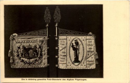 Die in Altötting geweihte Feld Standarte des Algäuer Pilgerzuges