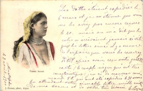 Alger - Femme Arabe