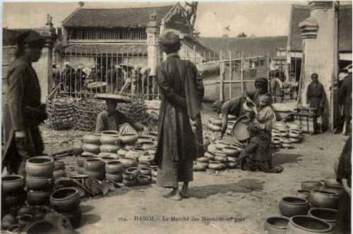 Hanoi - Le Marche des Marmites en gres