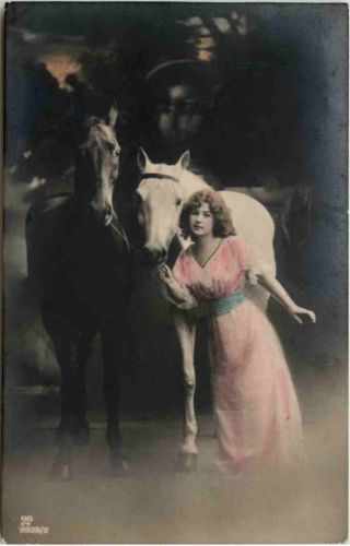 Frau mit Pferd