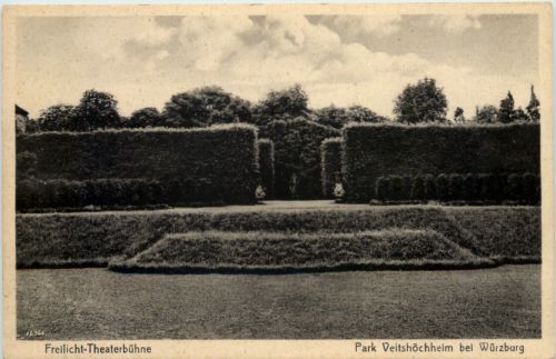 Park Veitshöchheim bei Würzburg - Freilicht-Theaterbühne