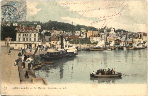 Trouville, Le Bac de Deauville