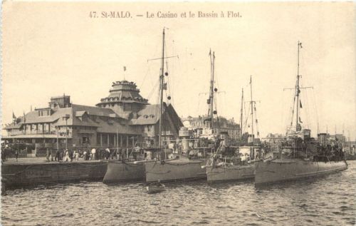 St-Malo, Le Casino et les Bassin a Flot