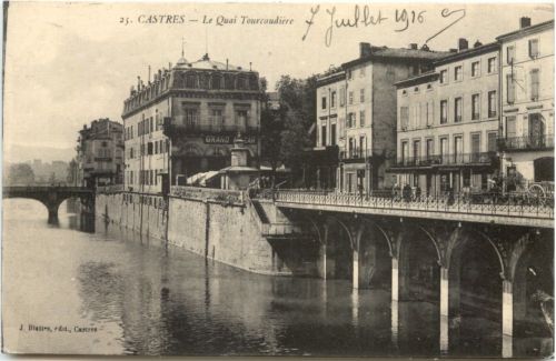 Castres, Le Quai Tourcaudierre