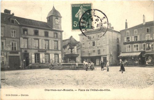 Charmes-sur-Moselle, Place de l`Hotel-de-Ville