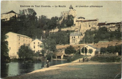 Le Moulin