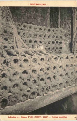Wein - Dijon - Vielles bouteilles