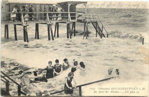 Ostseebad Brunshaupten - Im Spiel der Wellen