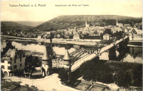 Traben-Trarbach mit Moselbrücke