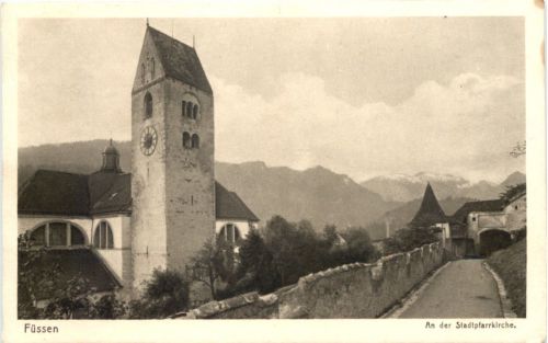 Füssen, An der Stadtpfarrkirche