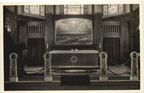 Wilhelmshaven, Marine-Gedächtnis-Kirche, Altar