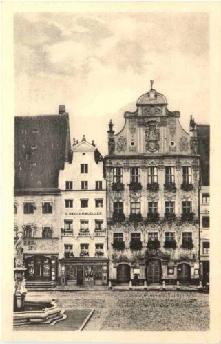 Landsberg a Lech, Rathaus mit Marienbrunnen