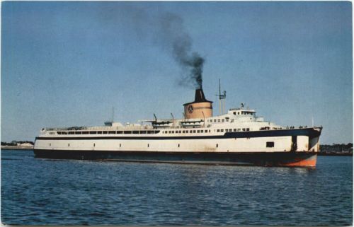 The Ferry Pocahontas between Little Creek
