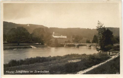 Kloster Schäftlarn mit Isarbrücke