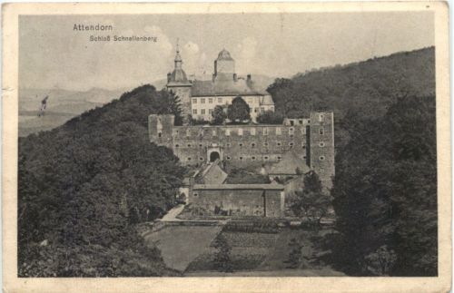 Attendorn - Schloss Schnellenberg