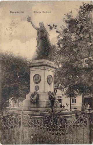 Neumünster - 3 Kaiser Denkmal