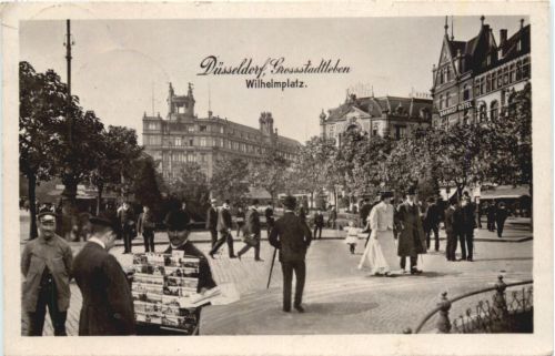 Düsseldorf - Wilhelmplatz - Ansichtskarten Verkäufer