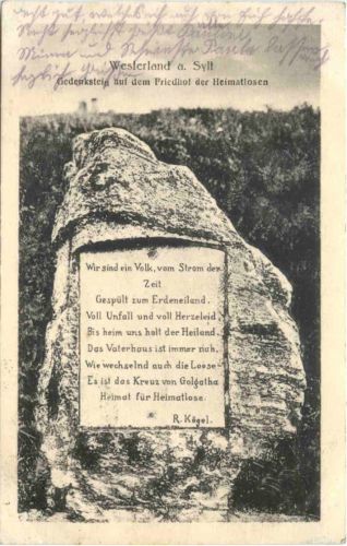 Westerland auf Sylt - Gedenkstein auf dem Friedhof der Heimatlosen