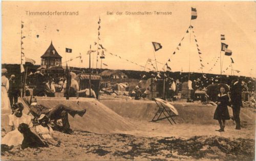 Timmendorferstrand - Bei der Strandhallen Terasse