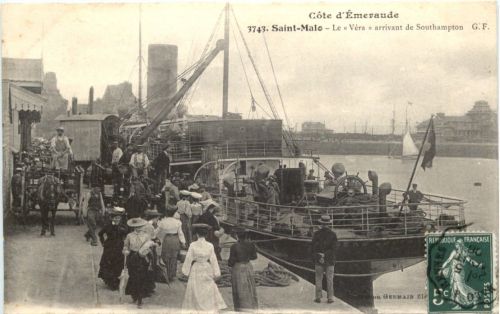 Saint Malo - Le Vera arrivant de Southampton