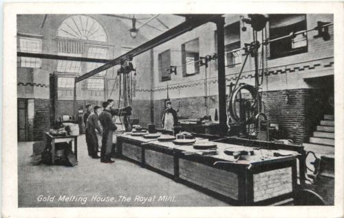 Gold Melting House - The Royal Mini