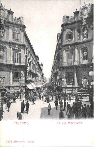 Palermo - La via Macqueda
