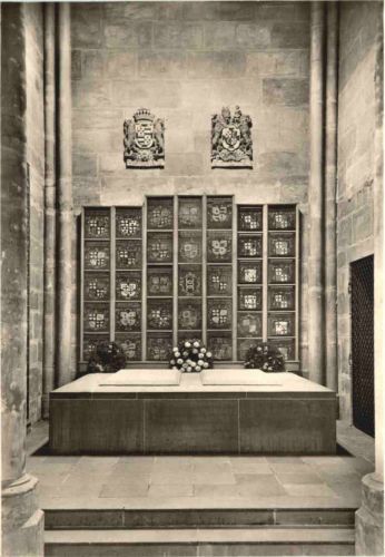 Marburg - Hindenburg-Gruft