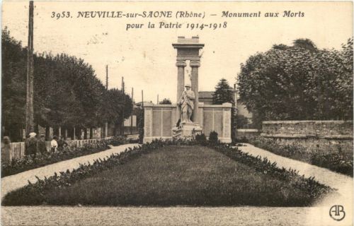 Neuville sur Saone - Monument aux Morts