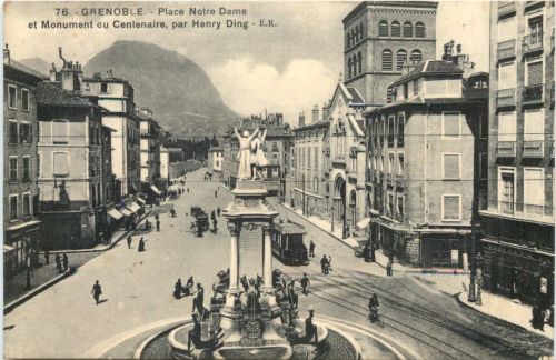 Grenoble - Place Notre Dame