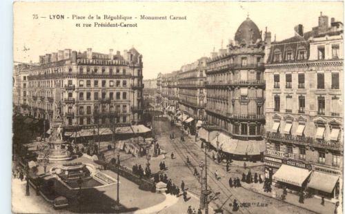 Lyon - Place de laRepublique