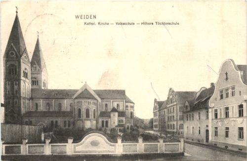 Weiden - Volksschule - Kath. Kirche