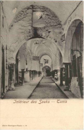 Tunis - Interieur des Souks