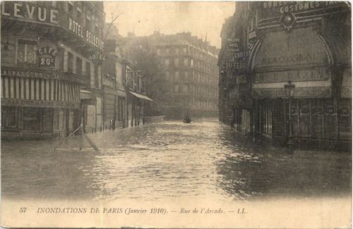 Paris - La Crue de la Seine 1910