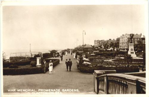 Calcton on Sea - War Memorial