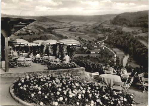 Langenburg - Schloss Cafe im Rosengarten