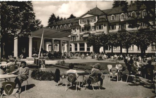 Schlangenbad im Taunus - Kurgarten