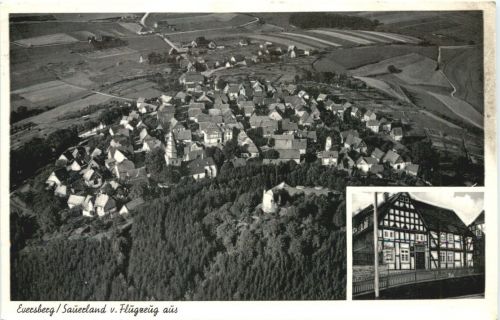 Eversberg Sauerland vom Flugzeug - Meschede
