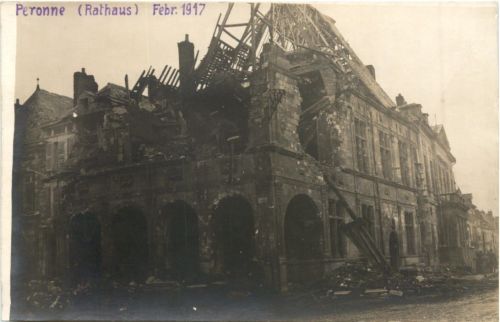 Rathaus Peronne 1917